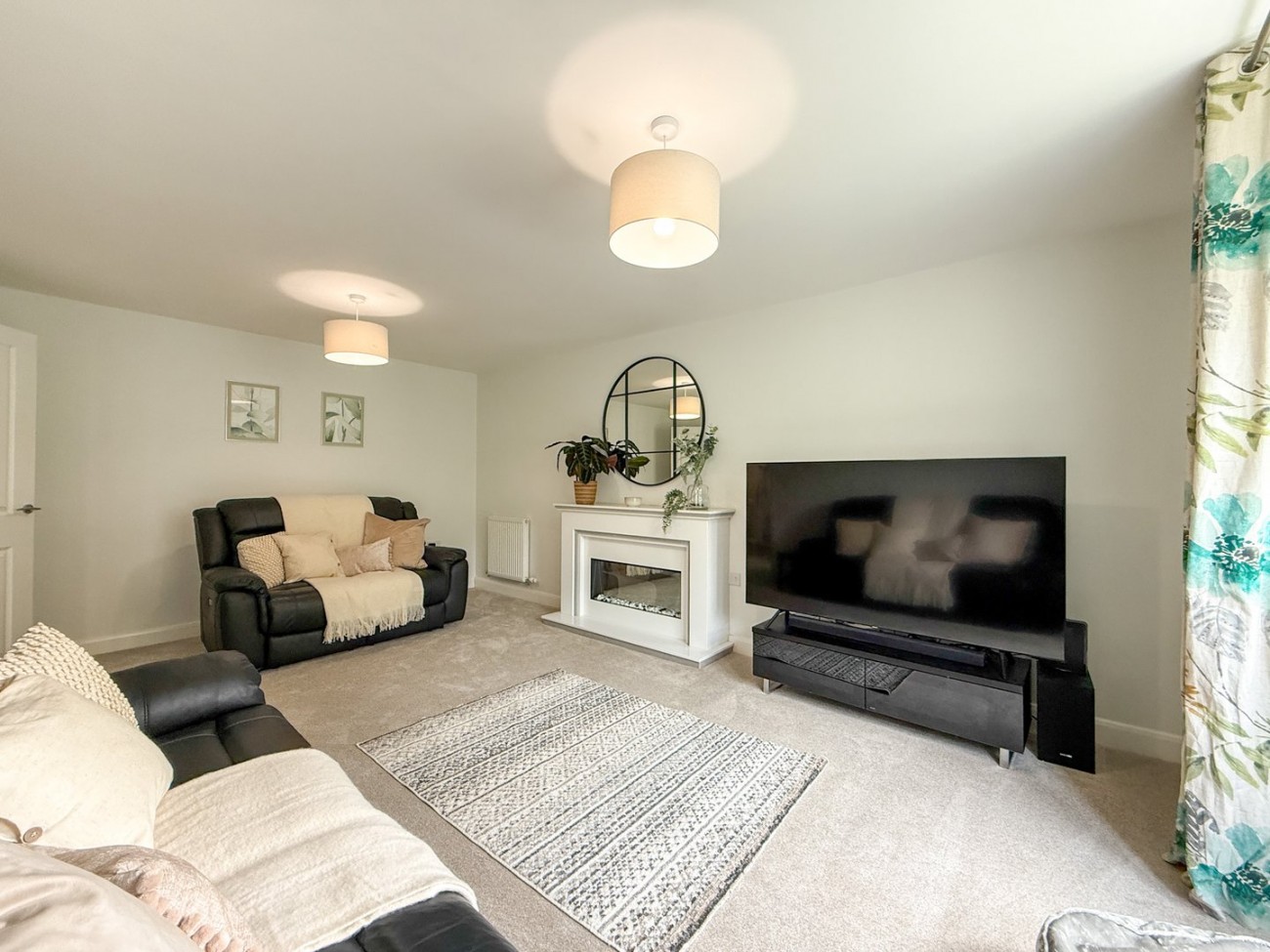 Images for Netherton, Huddersfield