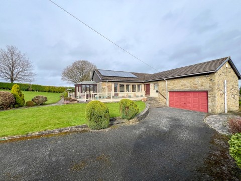 Click the photo for more details of South Crosland, Huddersfield