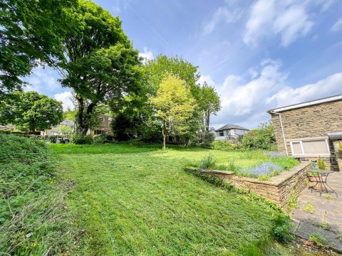 Click the photo for more details of Wooldale, Holmfirth