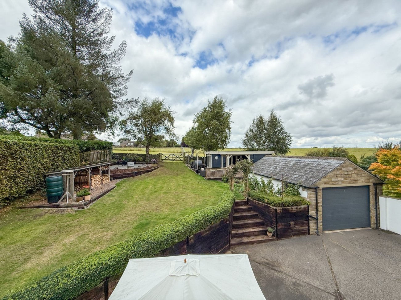 Images for South Crosland, Huddersfield