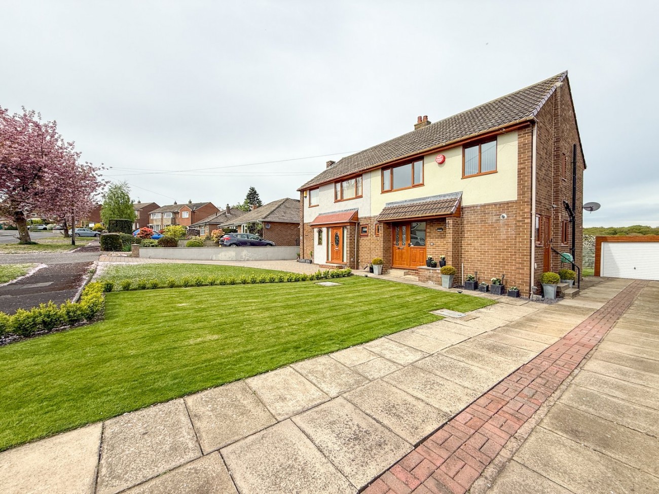 Images for Netherton, Huddersfield