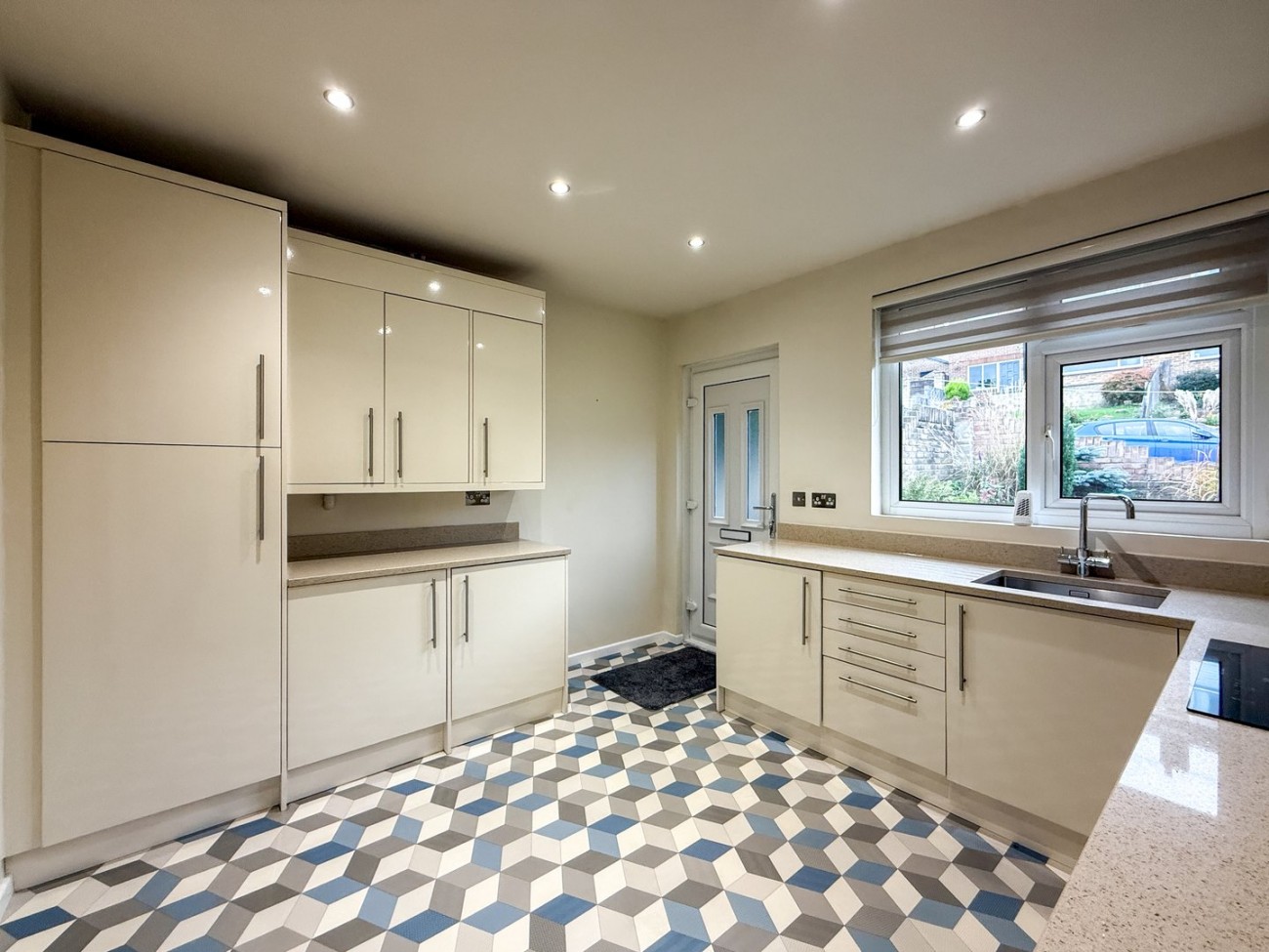 Images for Netherton, Huddersfield