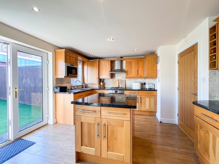 View Full Details for Thick Hollins, Meltham, Holmfirth