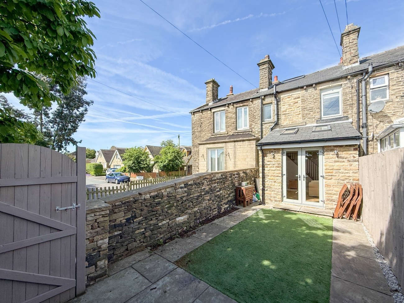 Images for Emley, Huddersfield