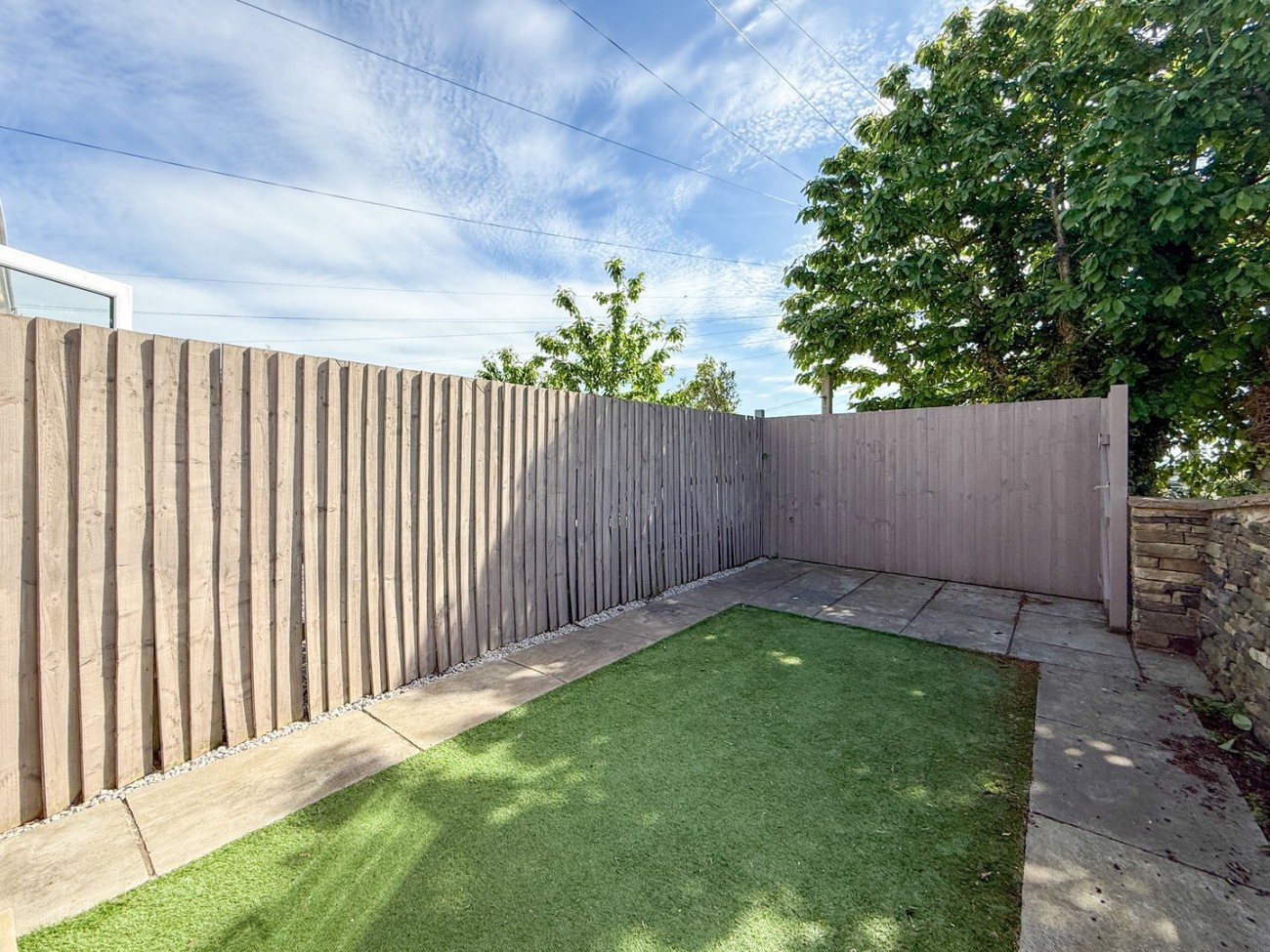 Images for Emley, Huddersfield