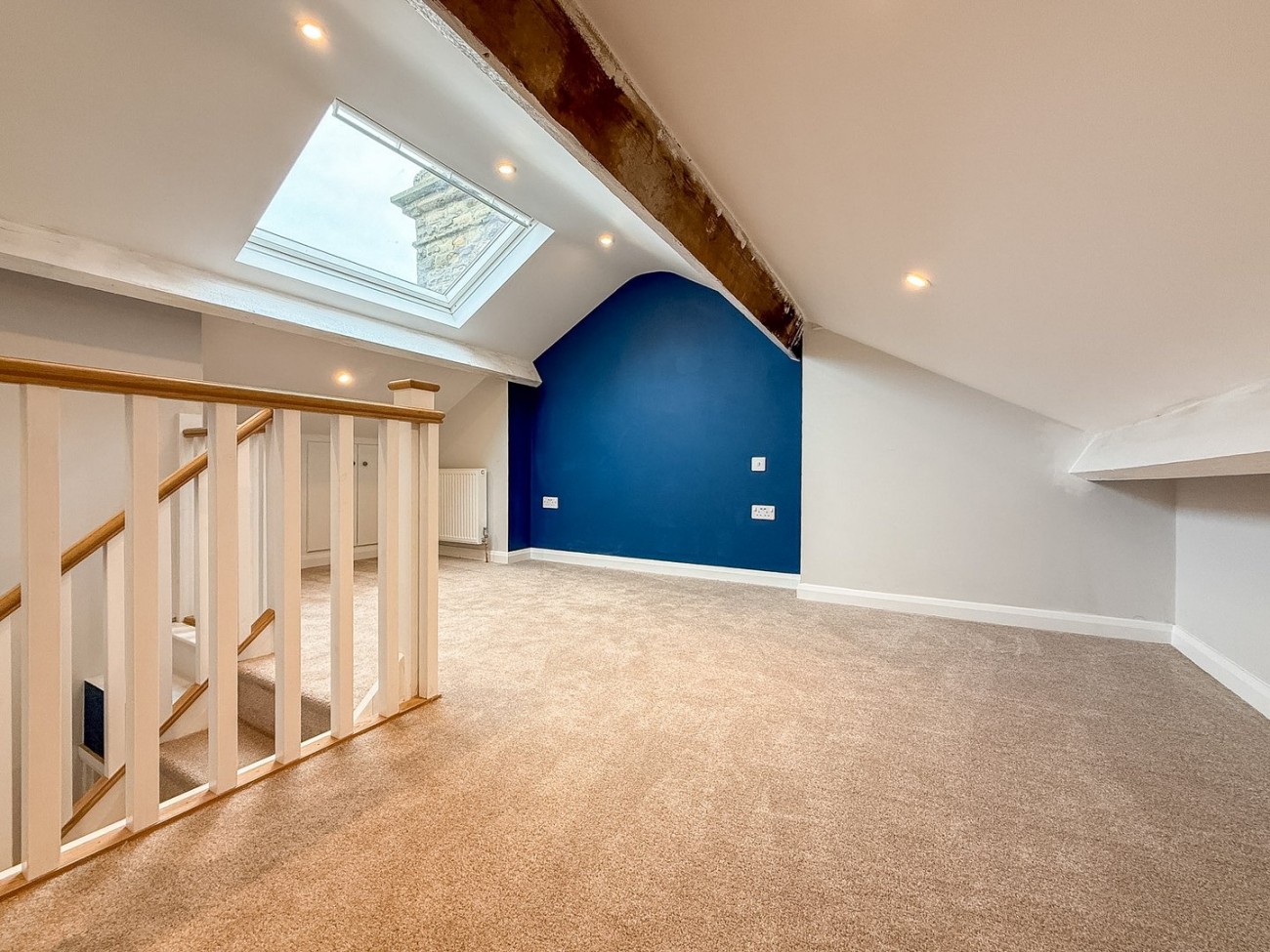 Images for Emley, Huddersfield