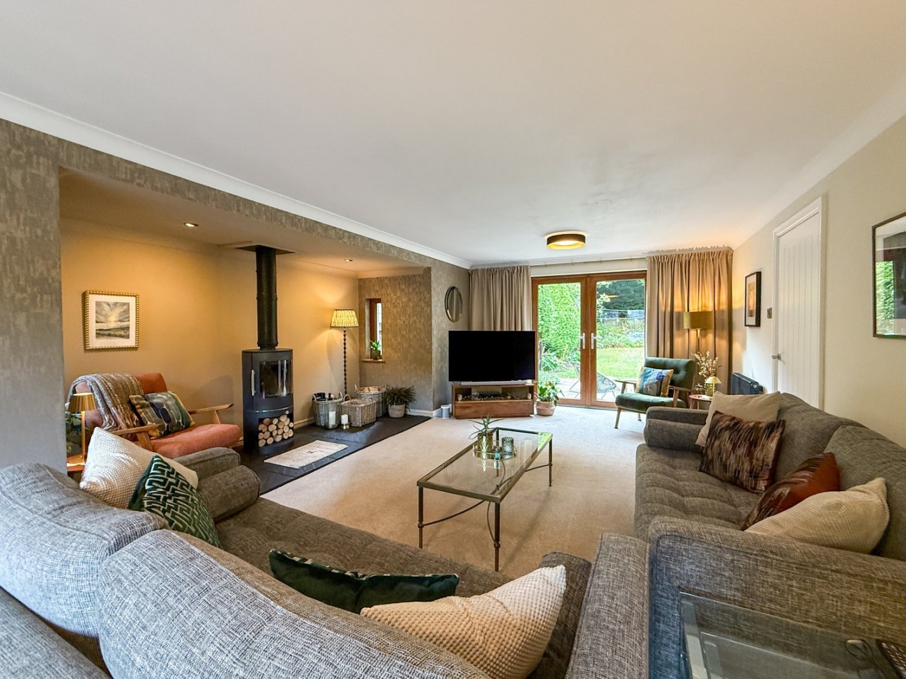 Images for Thongsbridge, Holmfirth