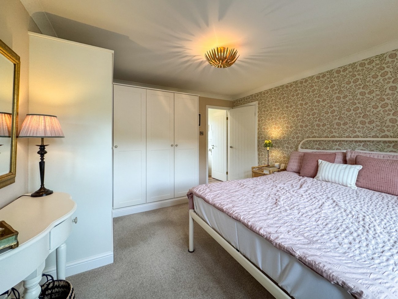 Images for Thongsbridge, Holmfirth