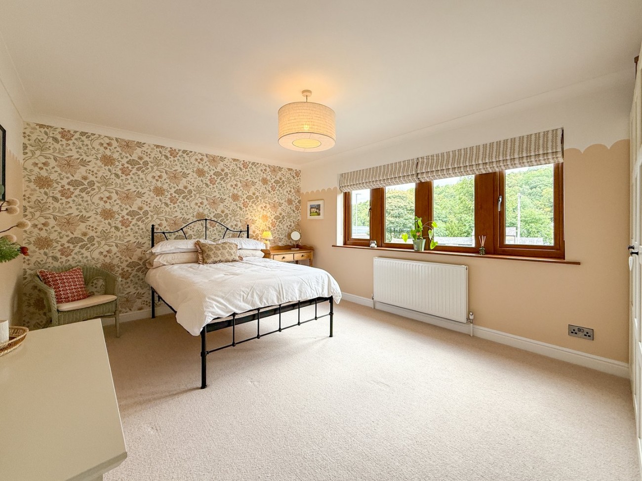 Images for Thongsbridge, Holmfirth