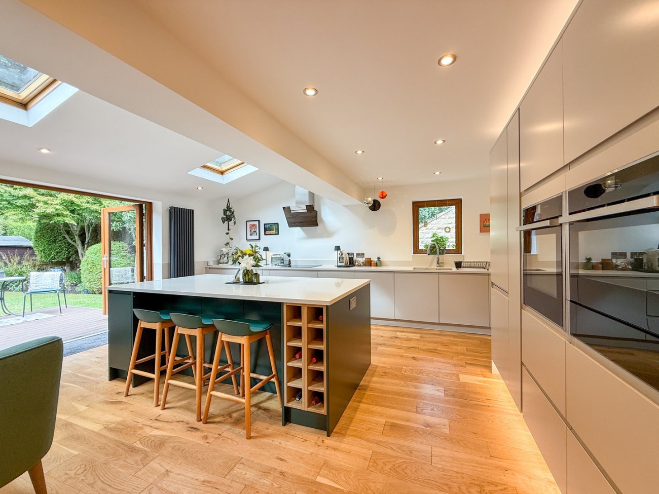 Images for Thongsbridge, Holmfirth