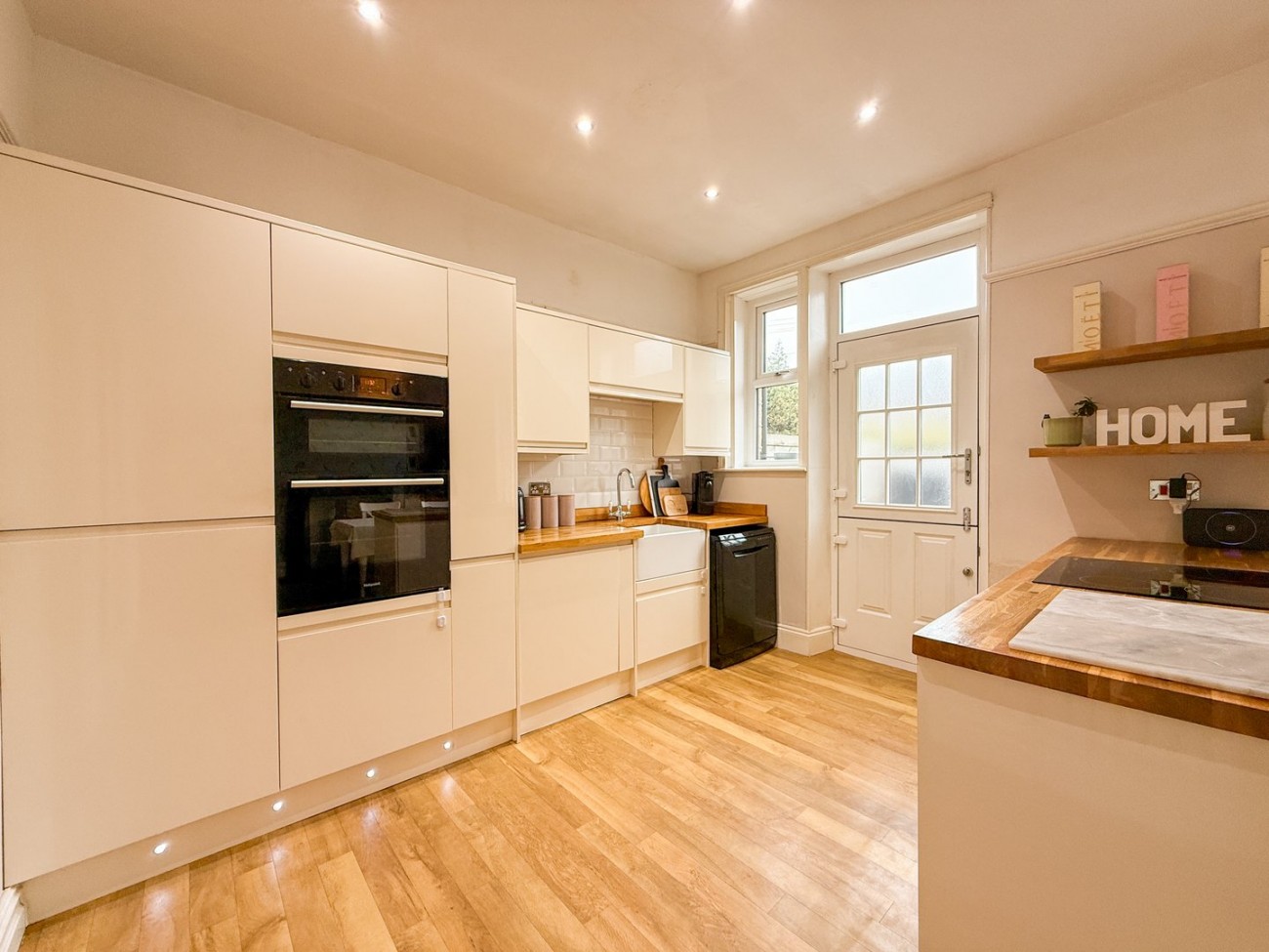Images for Netherton, Huddersfield