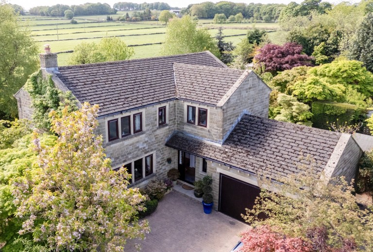 View Full Details for Farnley Tyas, Huddersfield
