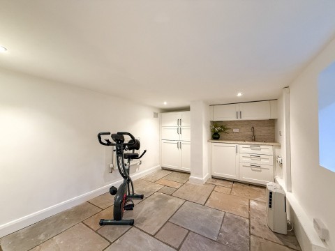 Click the photo for more details of Honley, Holmfirth, West Yorkshire