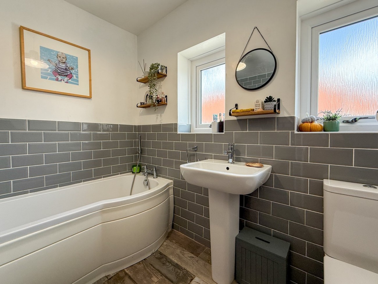 Images for Almondbury, Huddersfield