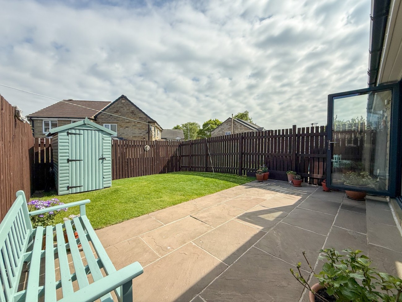 Images for Shelley, Huddersfield
