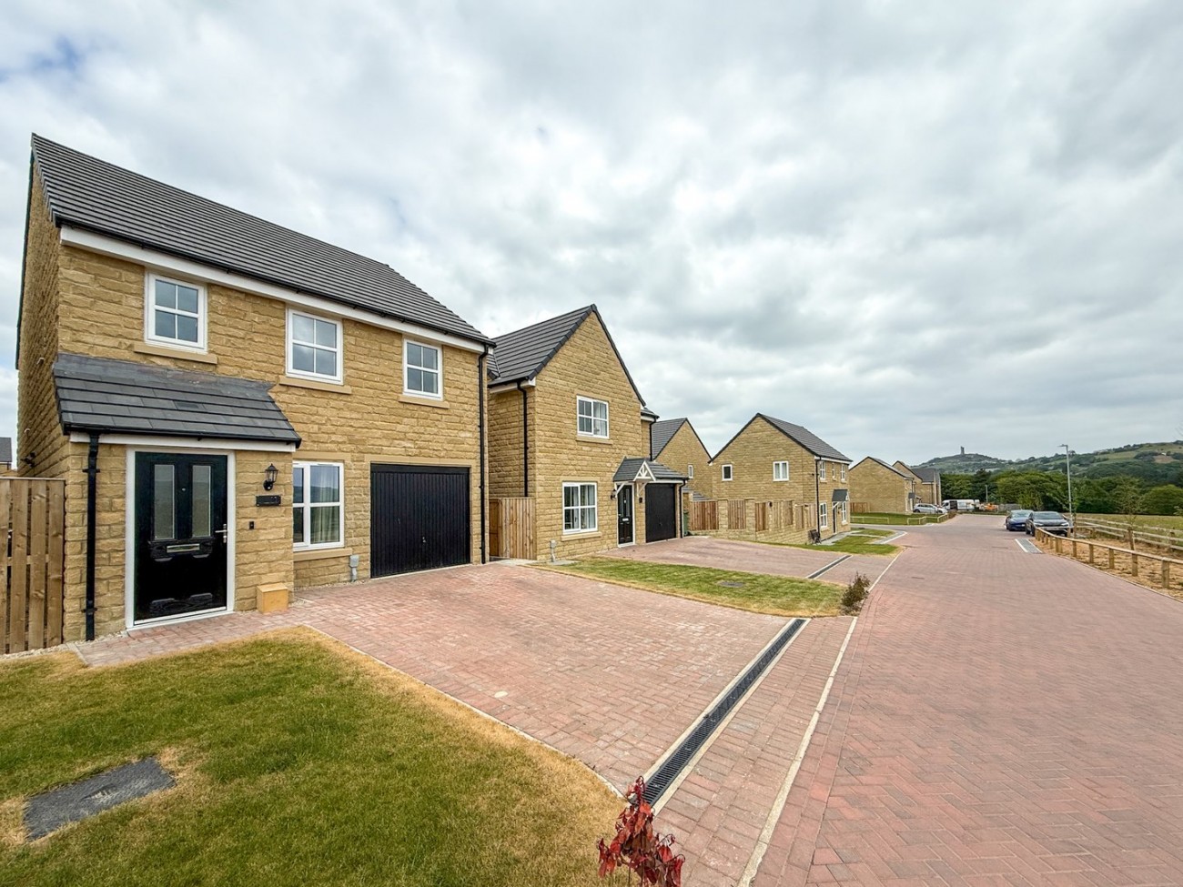 Images for Netherton, Huddersfield