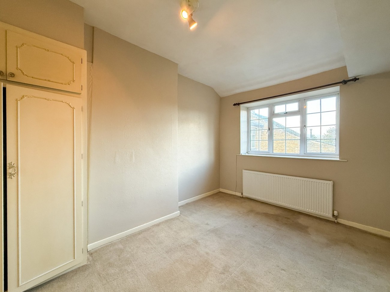 Images for Highburton, Huddersfield