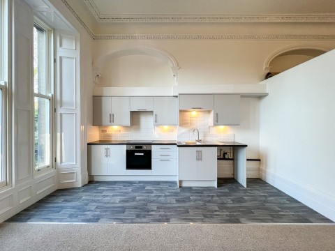 Click the photo for more details of Edgerton Road, Huddersfield, West Yorkshire