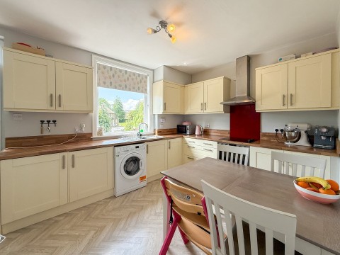 Click the photo for more details of Waterloo, Huddersfield