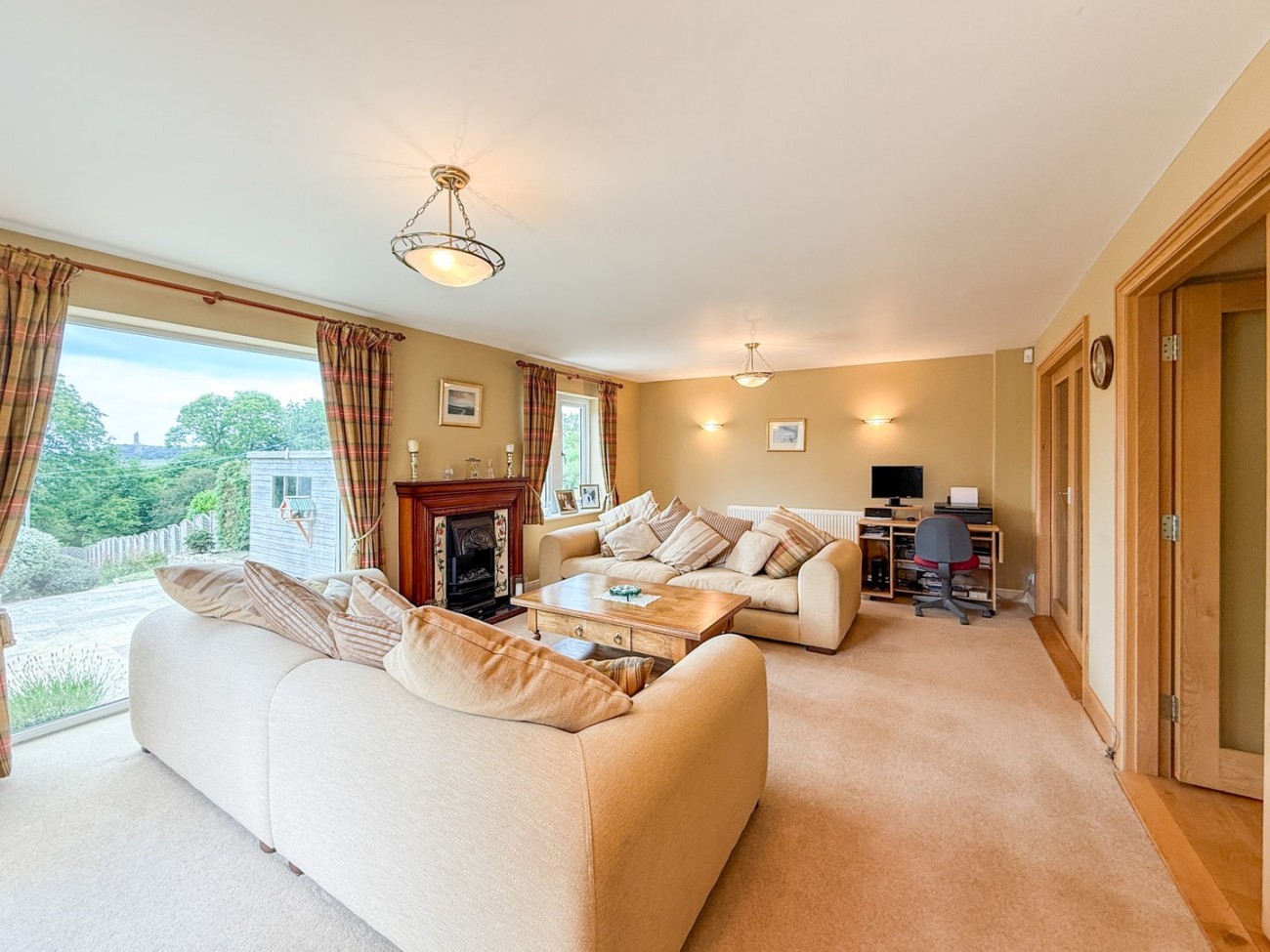 Images for Farnley Tyas, Huddersfield