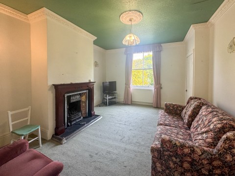 Click the photo for more details of Honley, Holmfirth