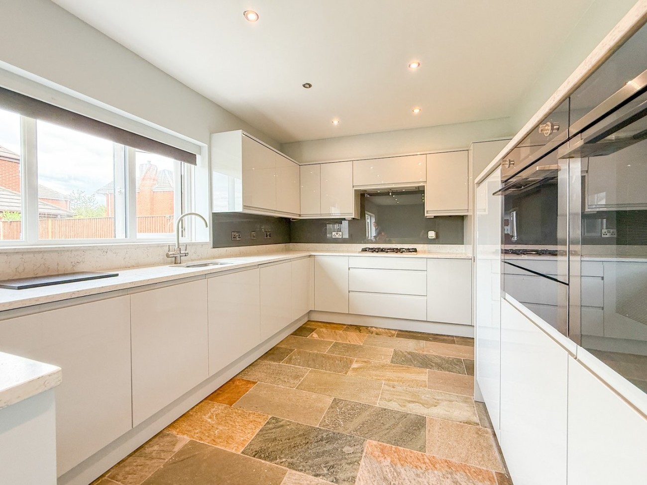 Images for Grange Moor, Wakefield, West Yorkshire