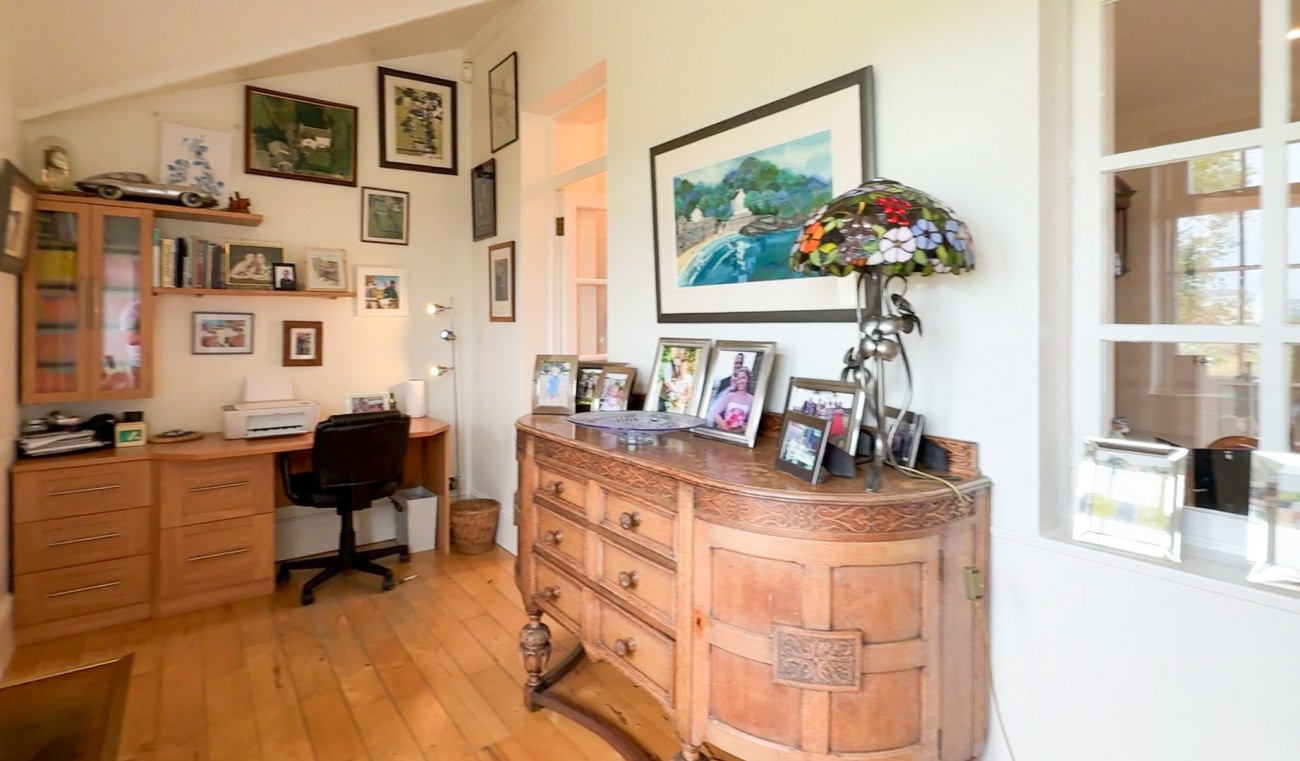 Images for Between Honley & Meltham, Holmfirth