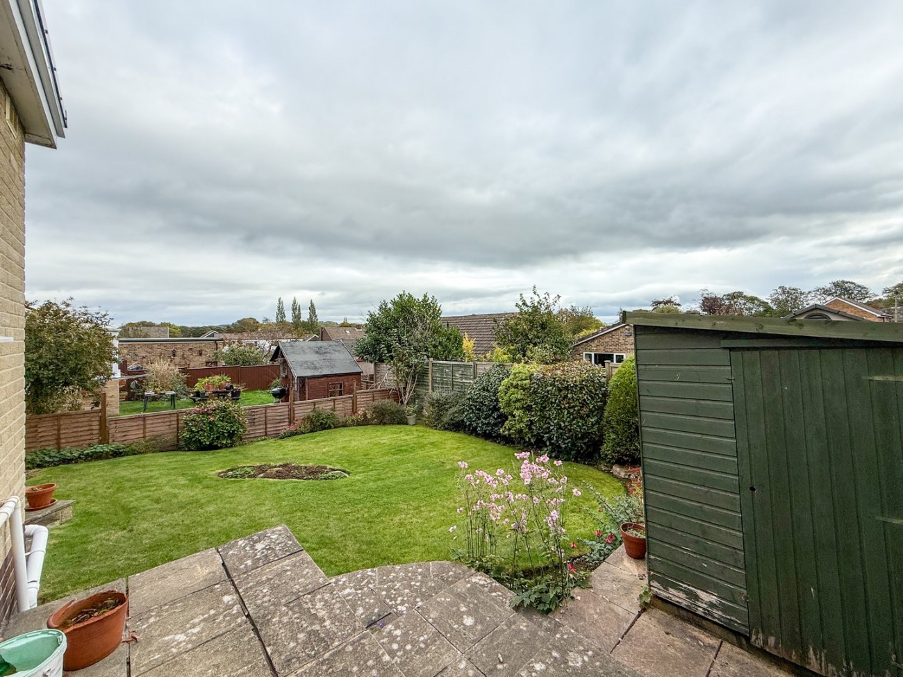 Images for Almondbury, Huddersfield