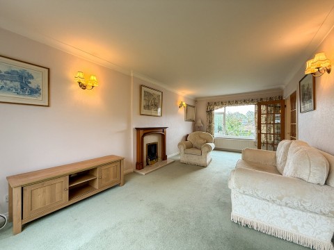 Click the photo for more details of Almondbury, Huddersfield