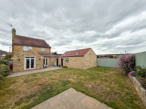 Click the photo for more details of Honley, Holmfirth