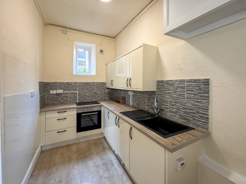 Click the photo for more details of Huddersfield Road, Holmfirth, West Yorkshire