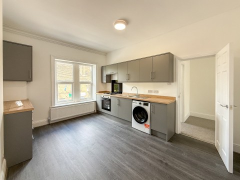 Click the photo for more details of Honley, Holmfirth, West Yorkshire