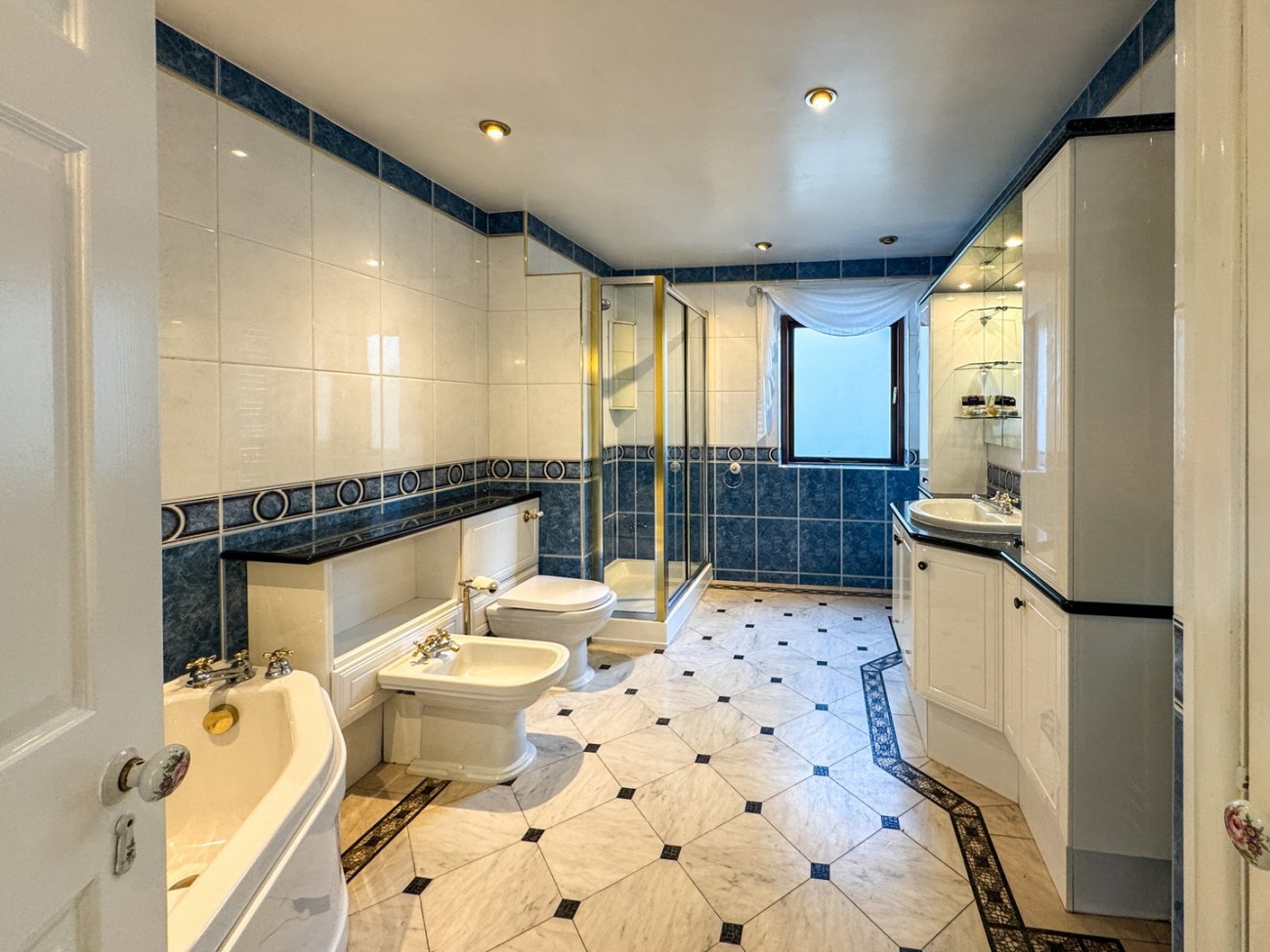 Images for Shepley, Huddersfield