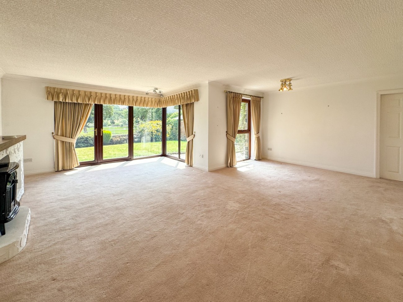 Images for Shepley, Huddersfield