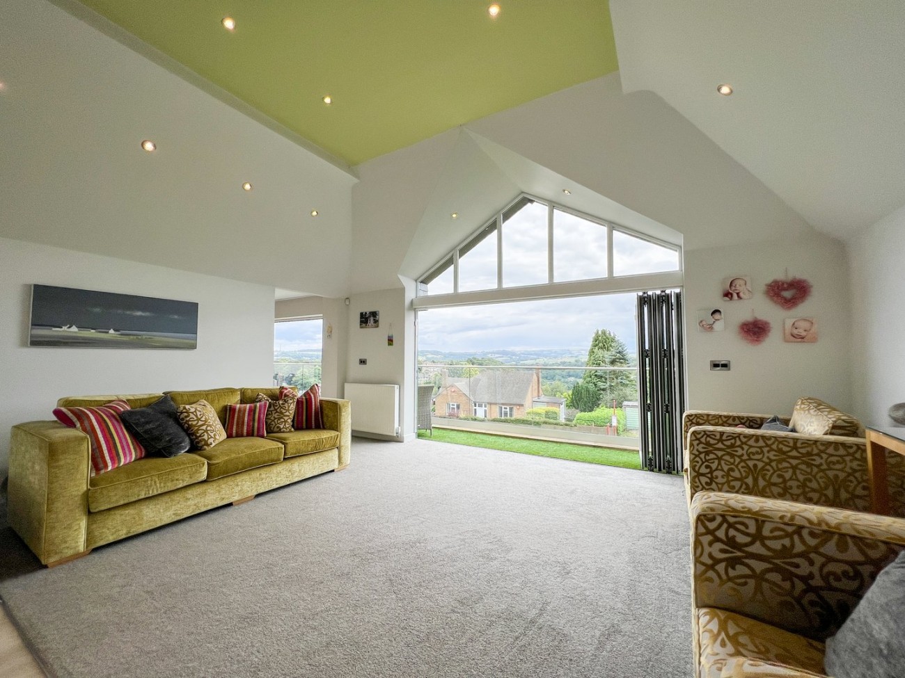 Images for Netherton, Huddersfield