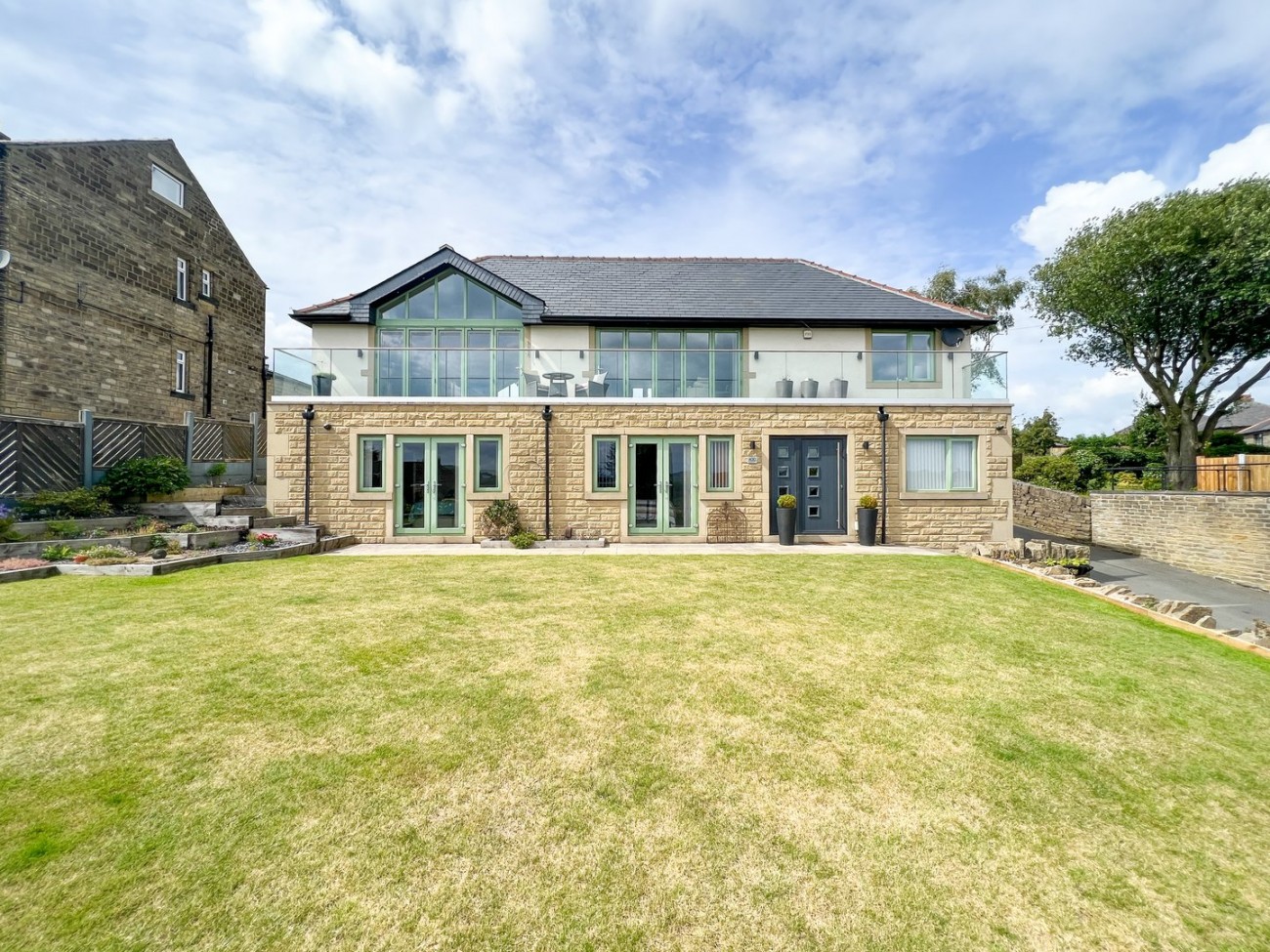 Images for Netherton, Huddersfield