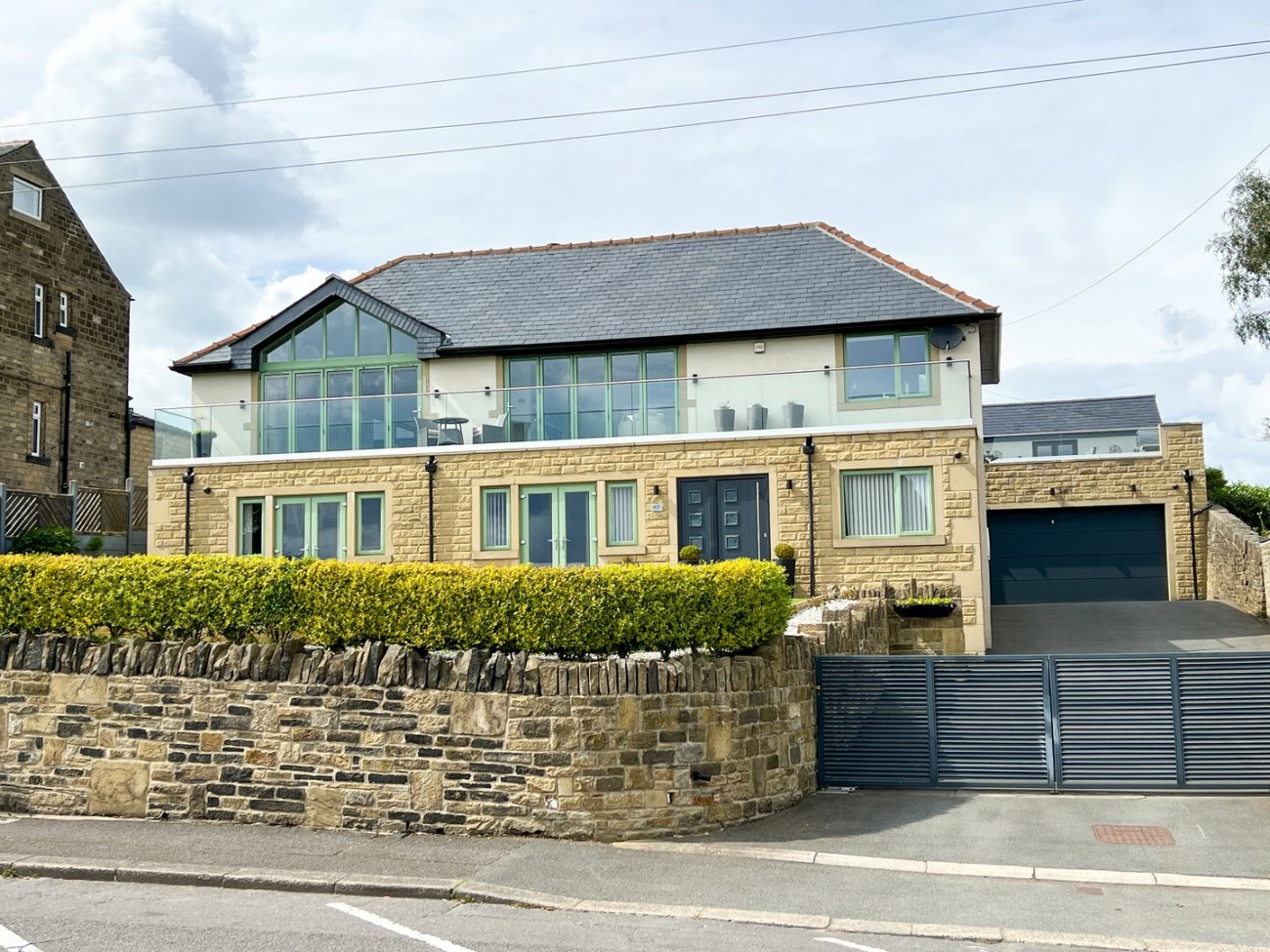 Images for Netherton, Huddersfield