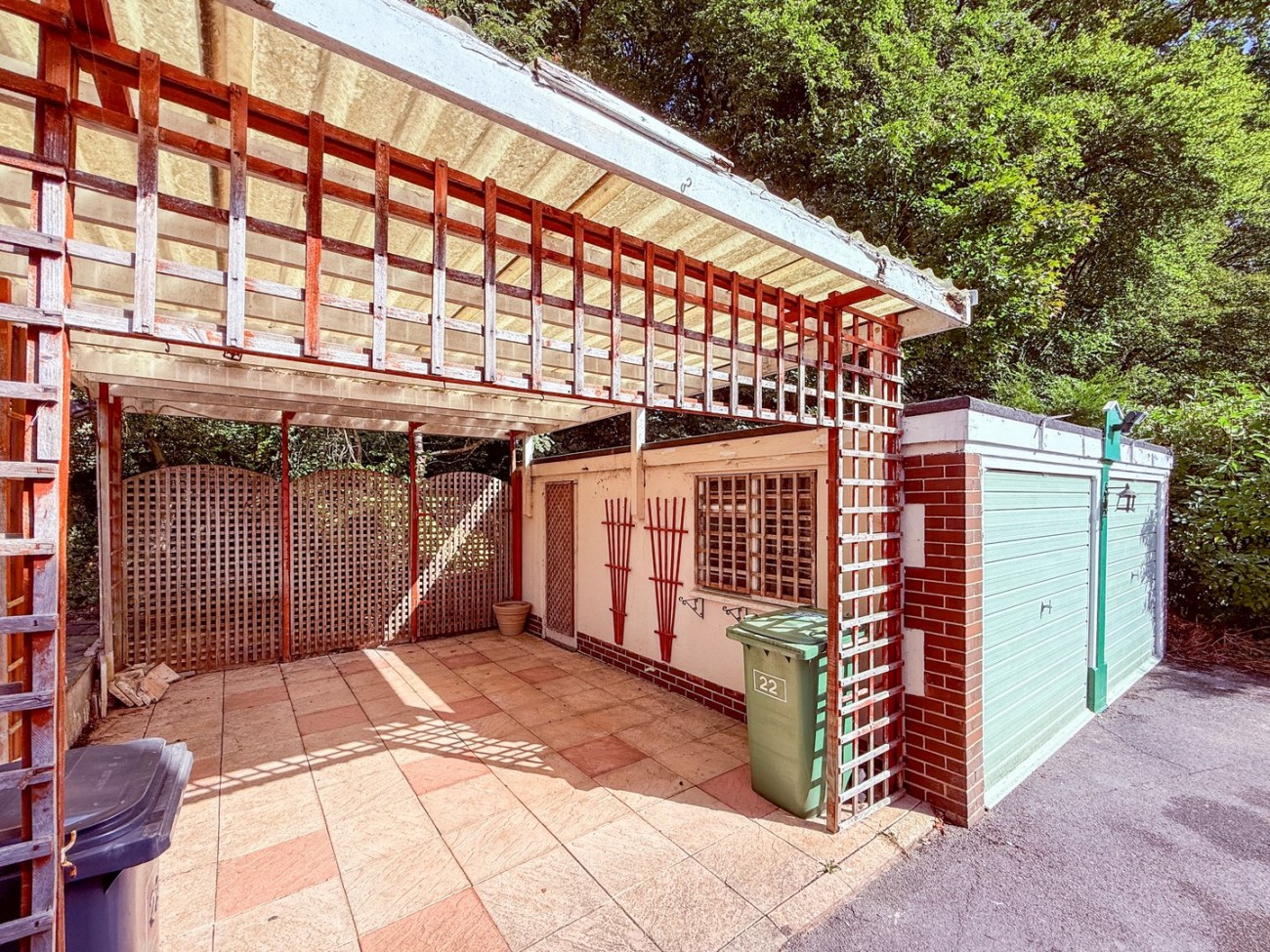 Images for Newsome, Huddersfield