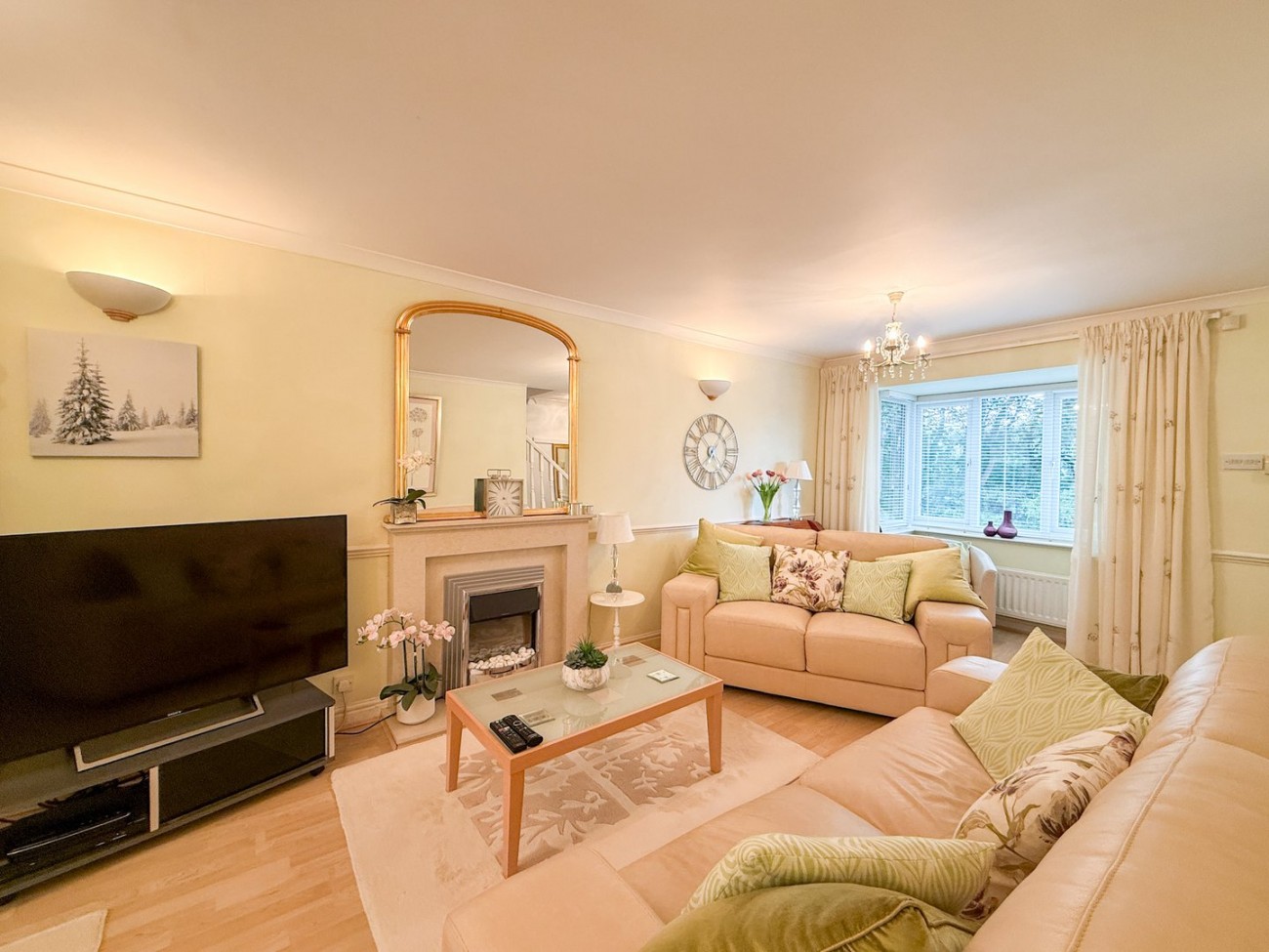 Images for Thongsbridge, Holmfirth