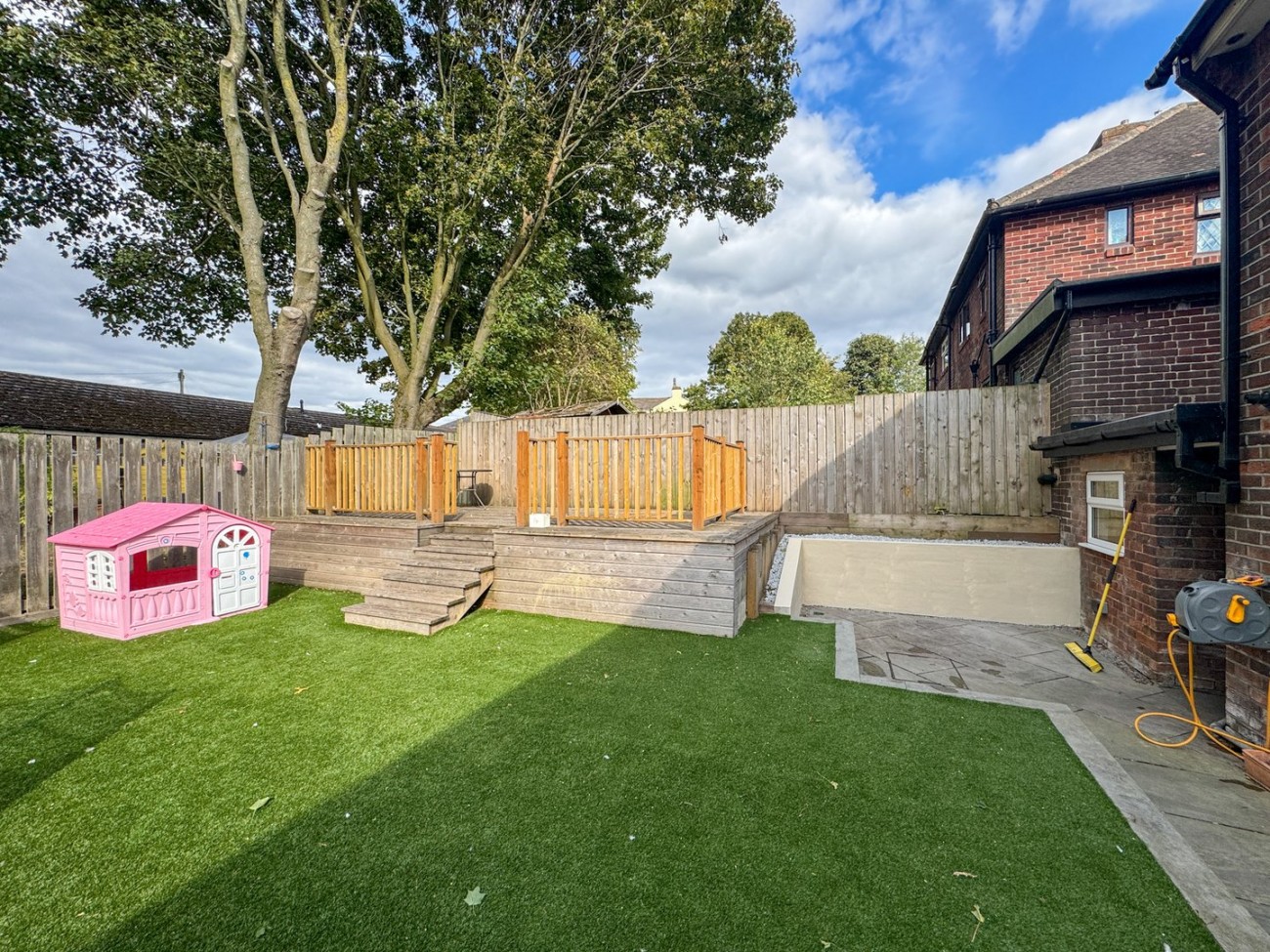 Images for Grange Moor, Wakefield