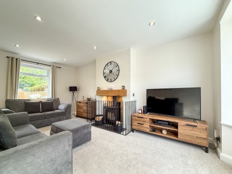 Click the photo for more details of Netherton, Huddersfield
