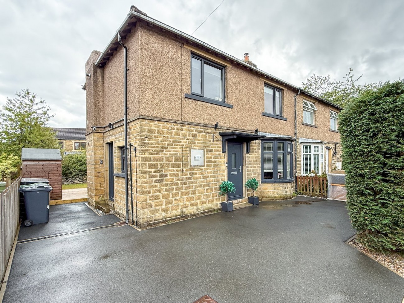 Images for Netherton, Huddersfield