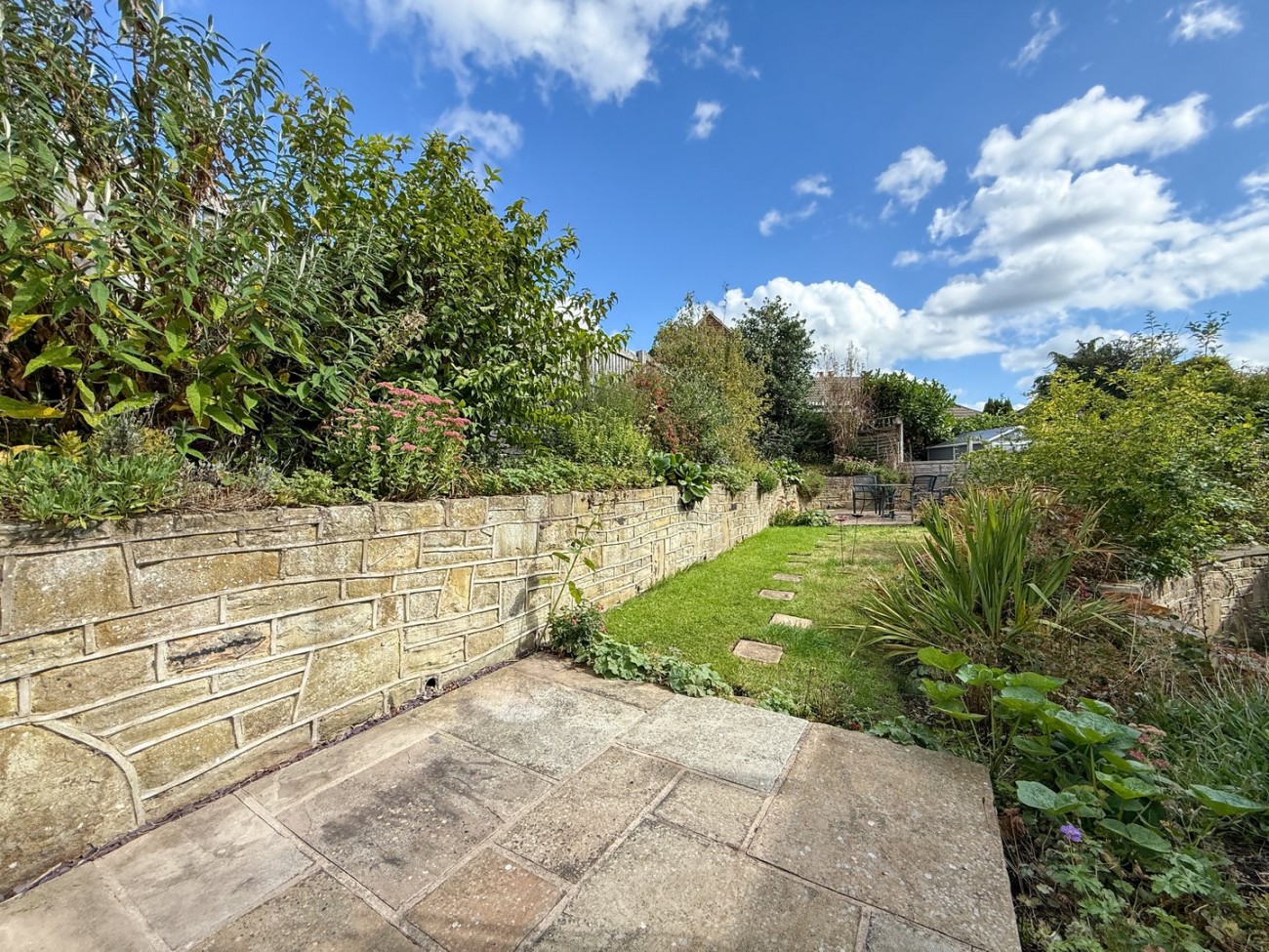 Images for Lepton, Huddersfield