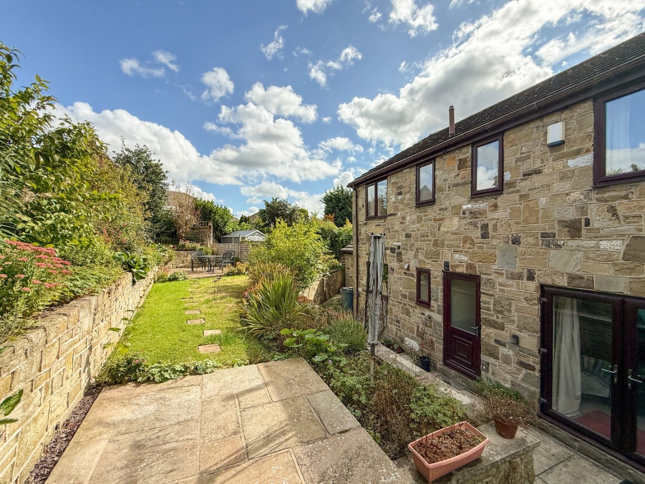 Images for Lepton, Huddersfield