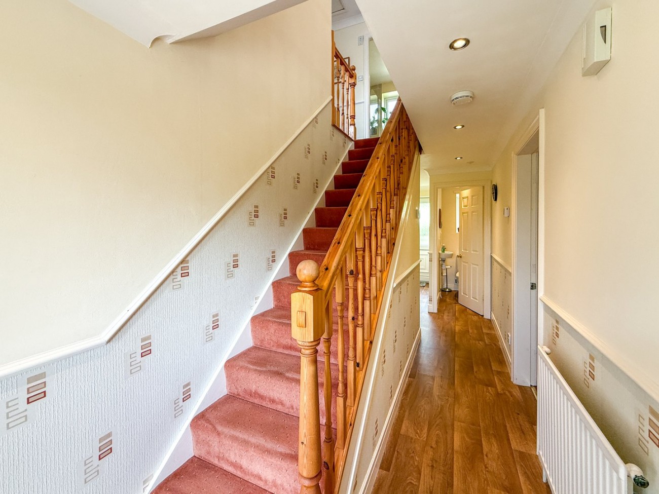Images for Lepton, Huddersfield