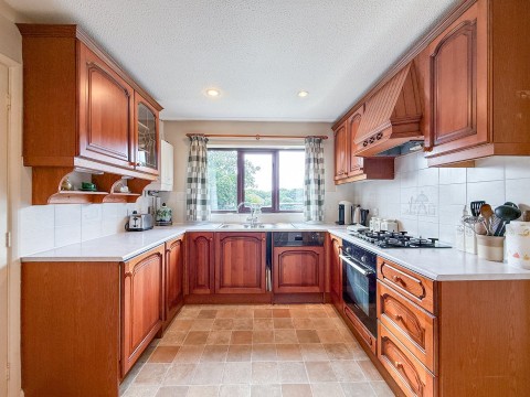 Click the photo for more details of Beaumont Park, Huddersfield