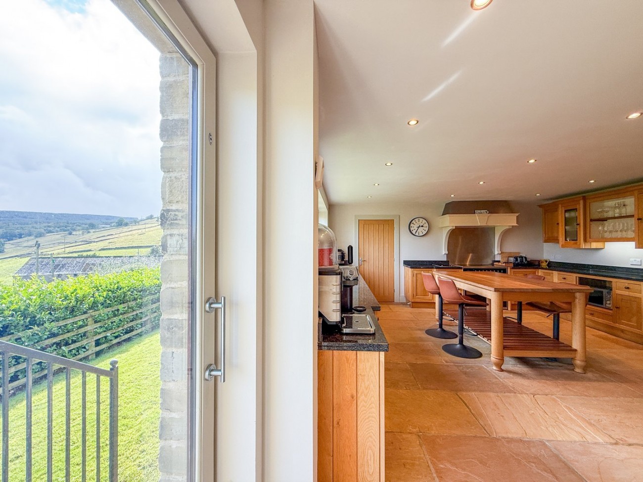 Images for off Arrunden Lane, Holmfirth