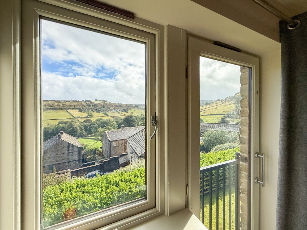Images for off Arrunden Lane, Holmfirth