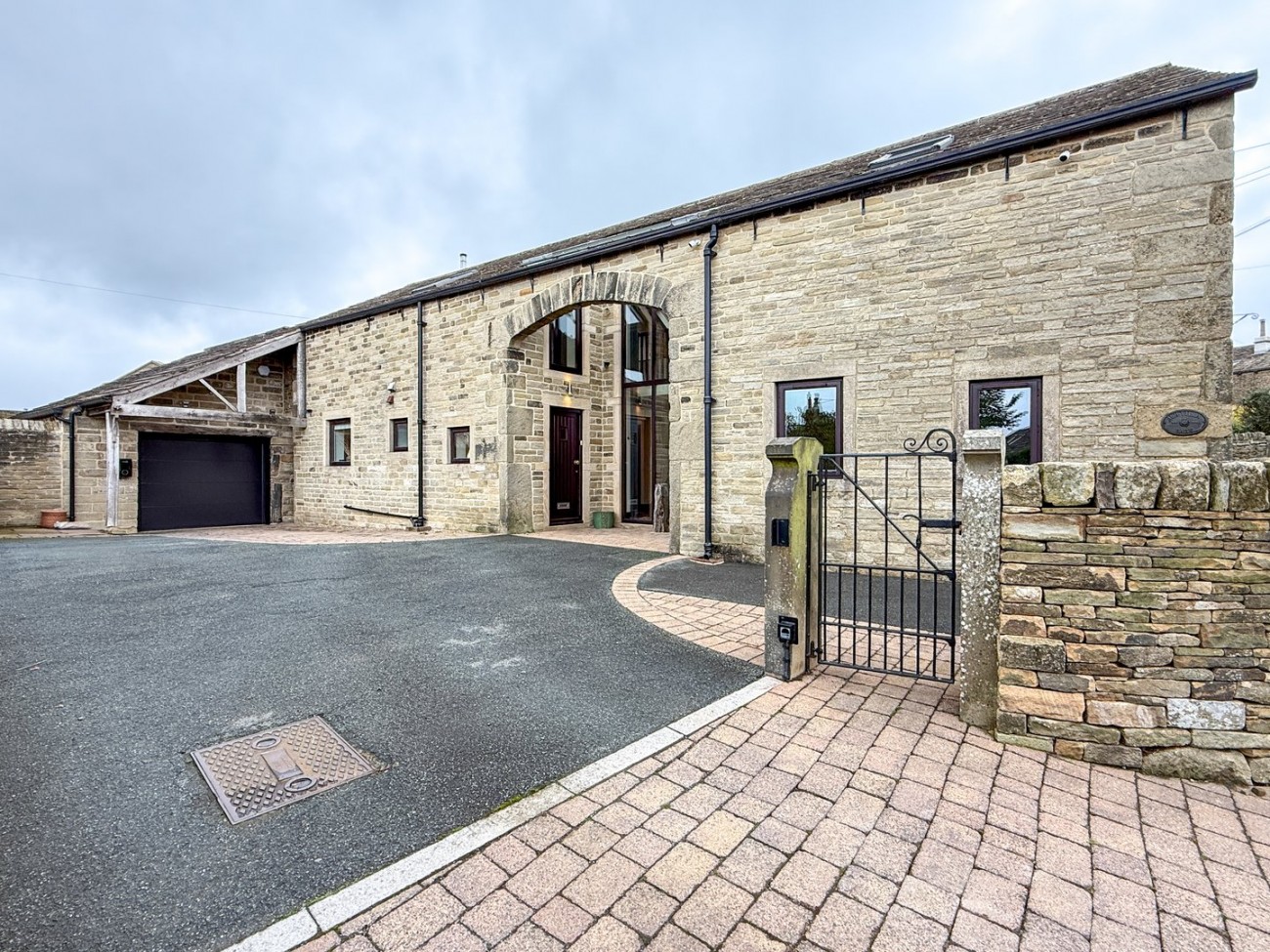Images for Upperthong, Holmfirth