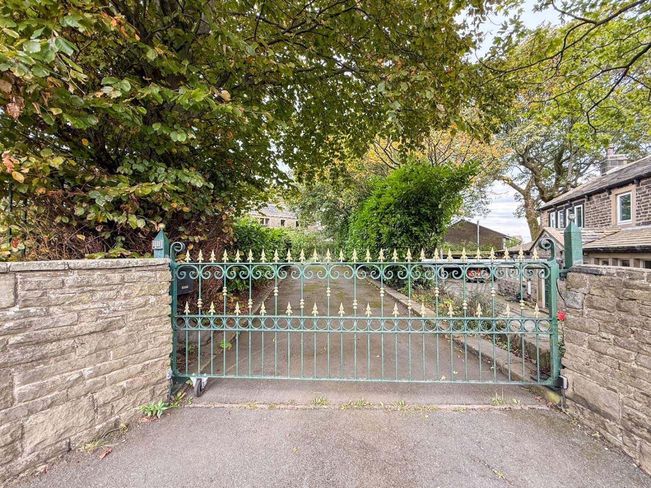 Images for Meltham, Holmfirth